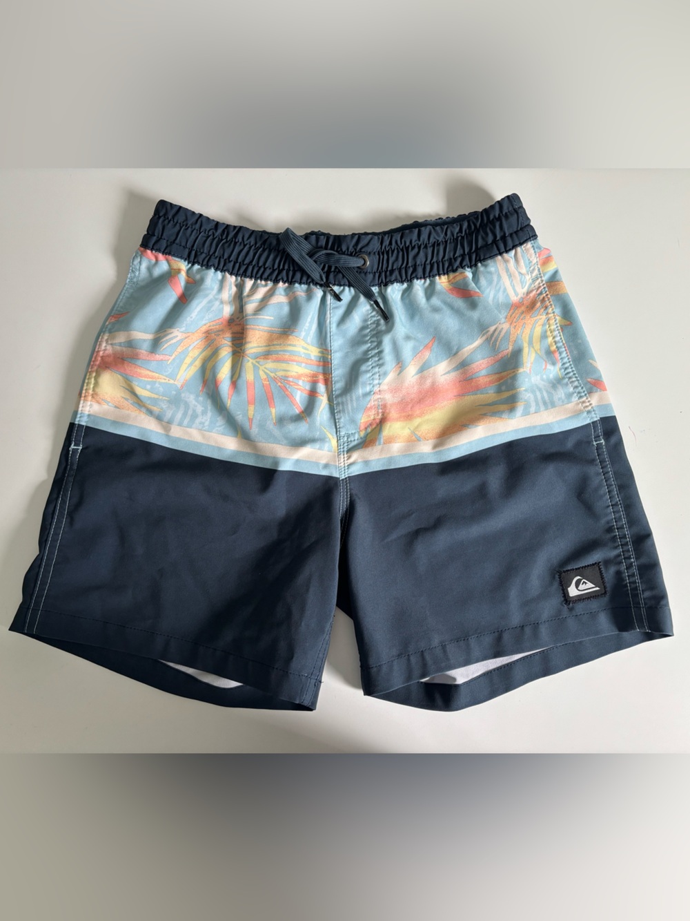 Quiksilver Boys Swim Trunks Navy Blue and Light Blue Tropical Quick Dry Shorts